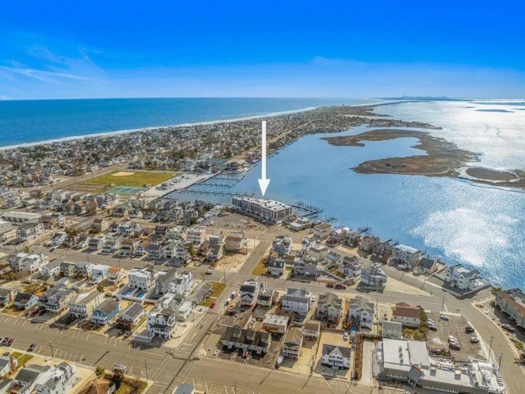 310 S. West Avenue, Beach Haven (Bay Side)