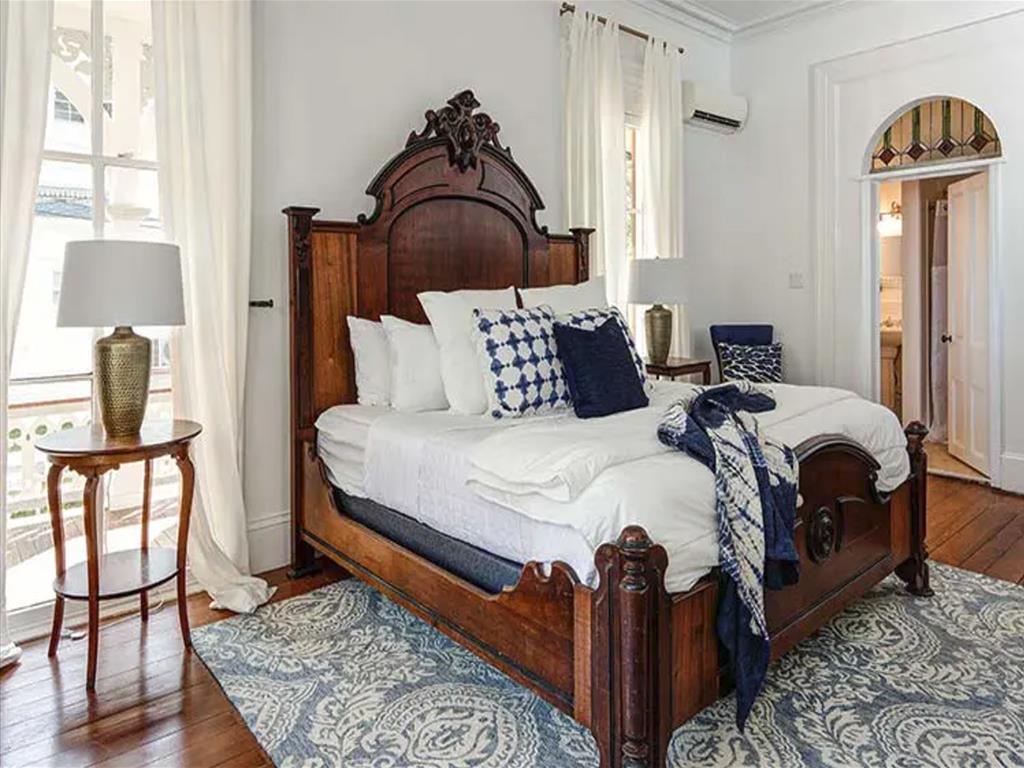 The Ashley Rose - A Beautiful 7 Bedroom Home! | Photo 13