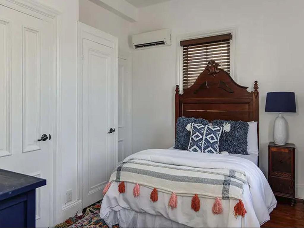 The Ashley Rose - A Beautiful 7 Bedroom Home! | Photo 16