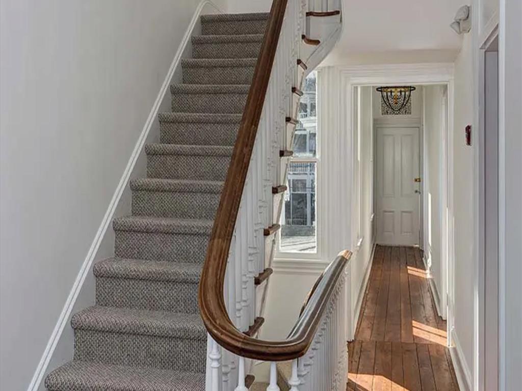 The Ashley Rose - A Beautiful 7 Bedroom Home! | Photo 17