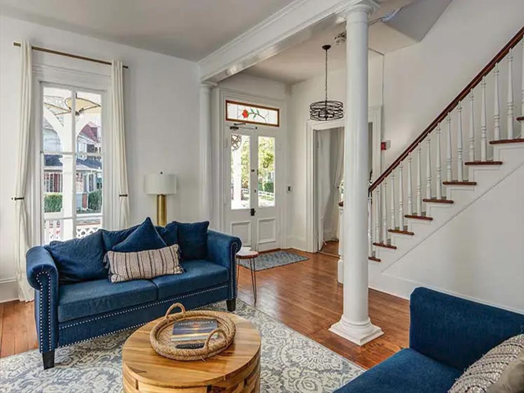 The Ashley Rose - A Beautiful 7 Bedroom Home! | Photo 5