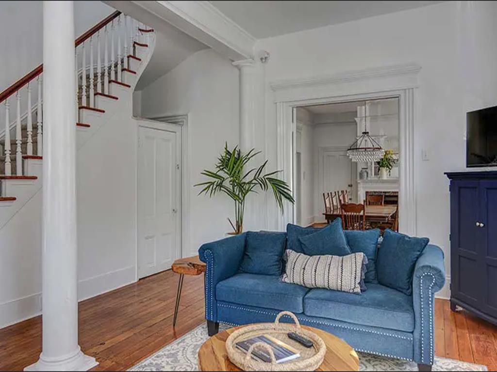The Ashley Rose - A Beautiful 7 Bedroom Home! | Photo 6
