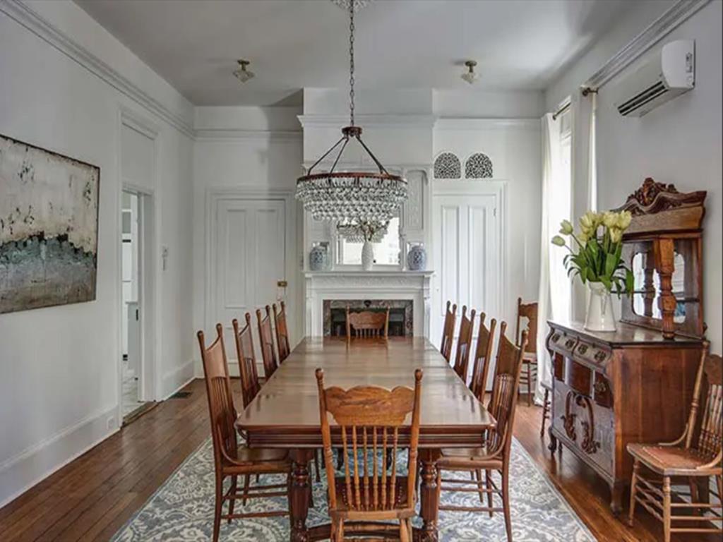 The Ashley Rose - A Beautiful 7 Bedroom Home! | Photo 9