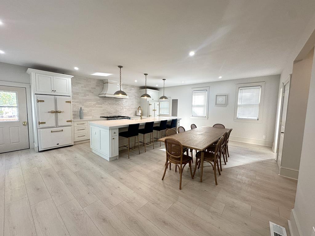 The Sweet Spot - Renovated in the Center of Town! | Photo 3