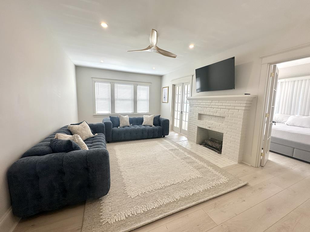 The Sweet Spot - Renovated in the Center of Town! | Photo 14