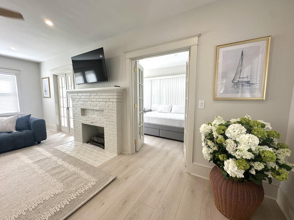 The Sweet Spot - Renovated in the Center of Town! | Photo 18