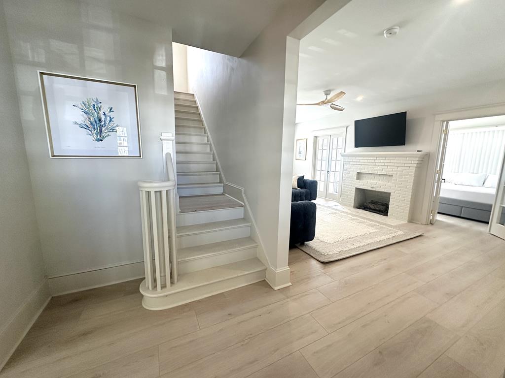 The Sweet Spot - Renovated in the Center of Town! | Photo 21