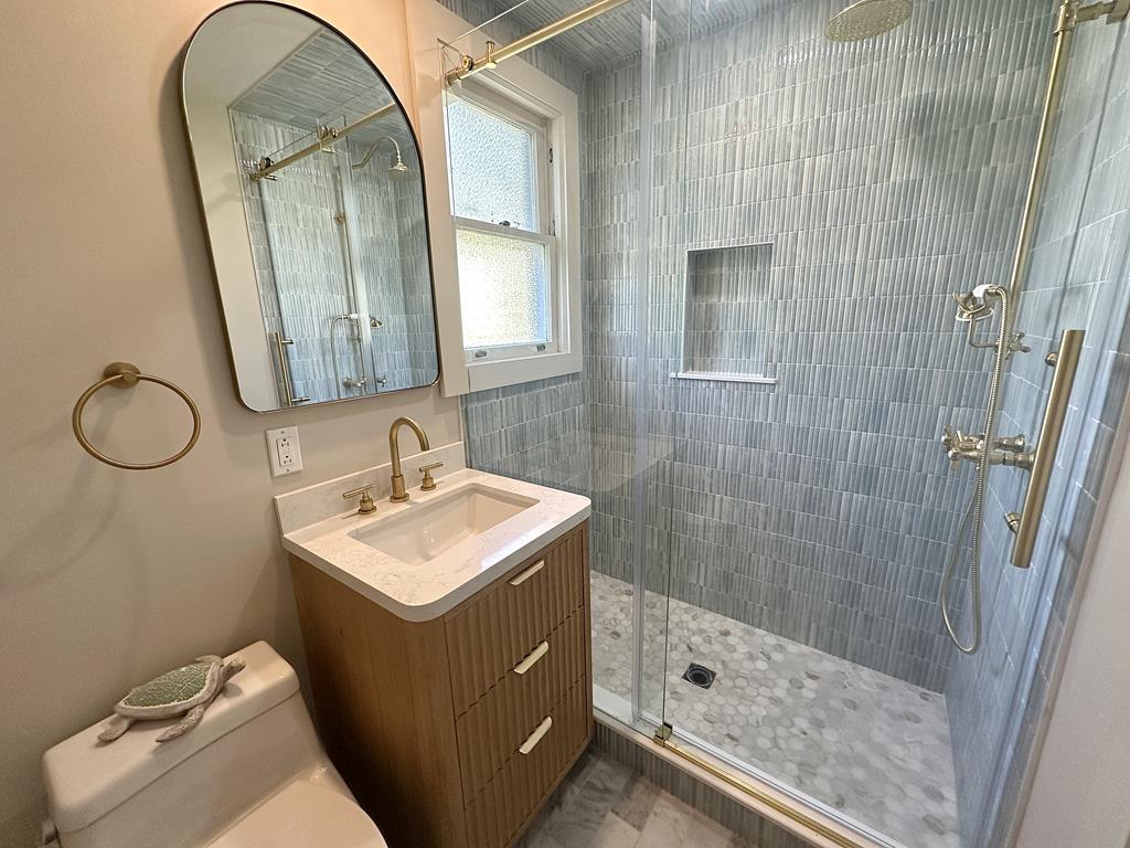 The Sweet Spot - Renovated in the Center of Town! | Photo 29