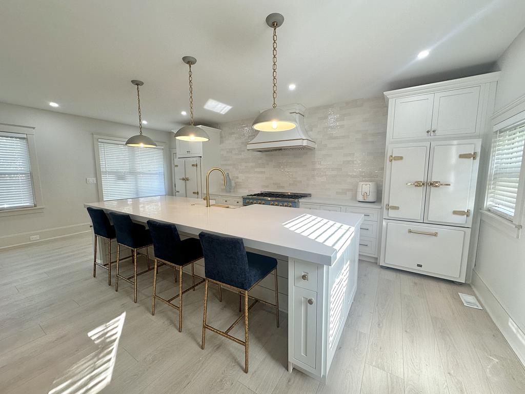 The Sweet Spot - Renovated in the Center of Town! | Photo 6