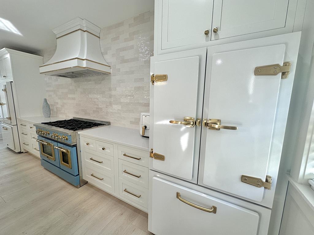 The Sweet Spot - Renovated in the Center of Town! | Photo 7