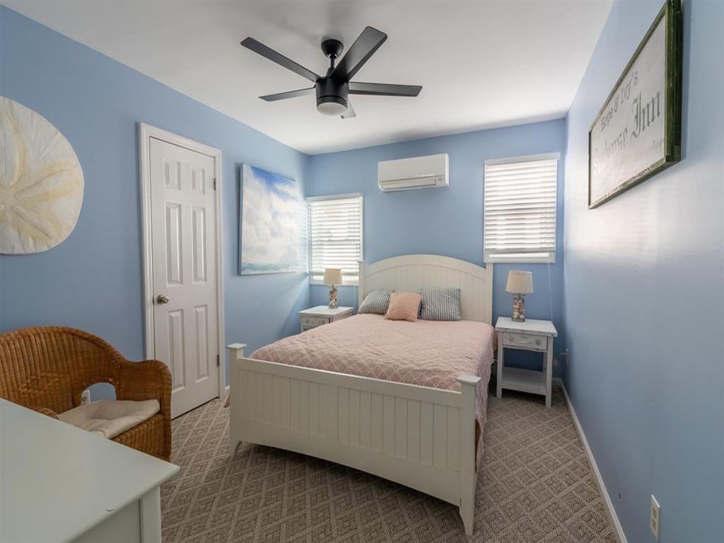6609 Central Avenue, Sea Isle City (Center)