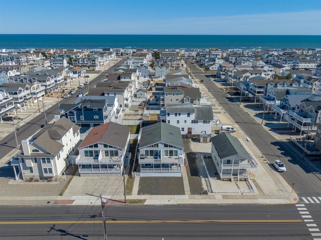 6609 Central Avenue, Sea Isle City (Center)