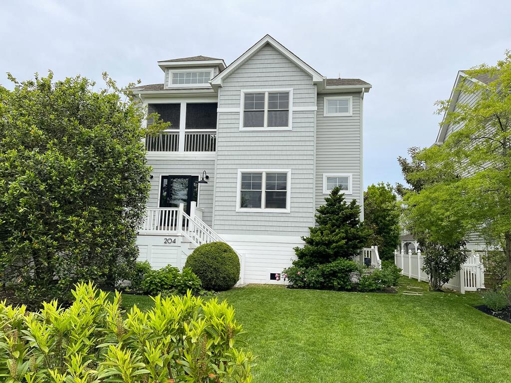 204 Coral Avenue
