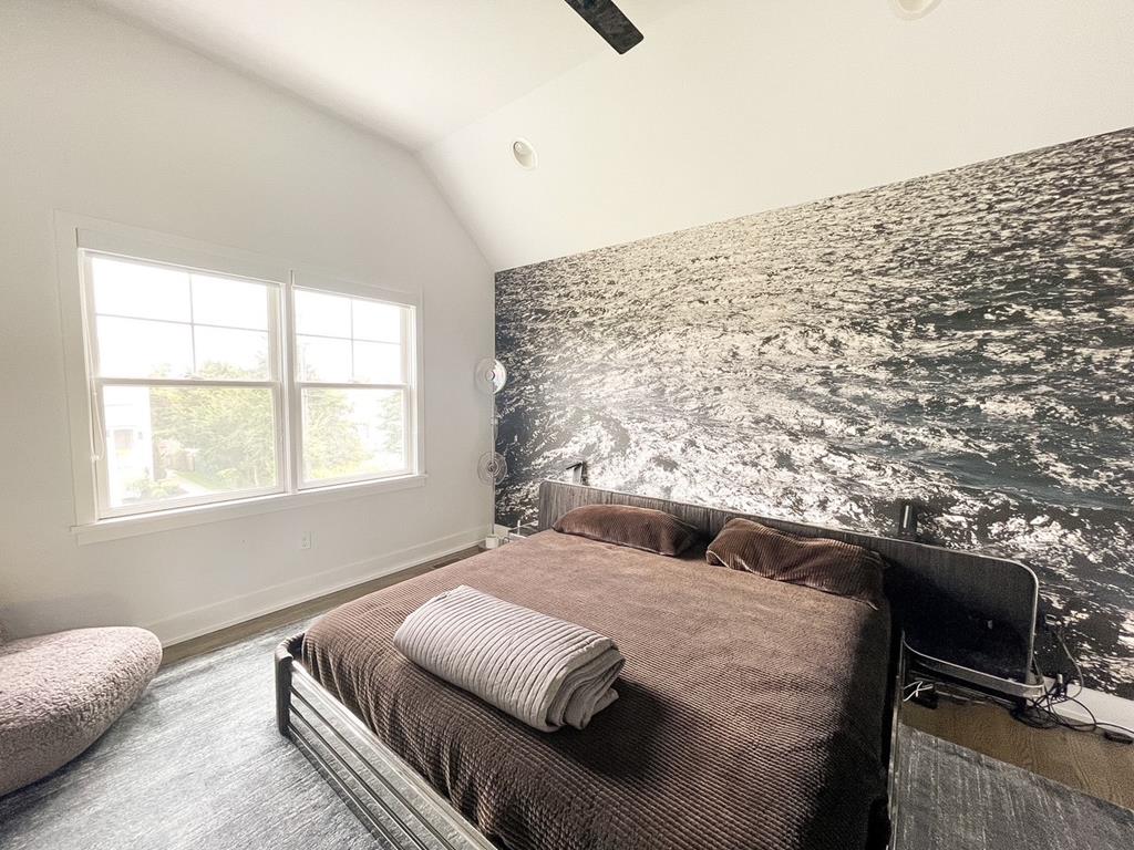 204 Coral Avenue | Photo 21