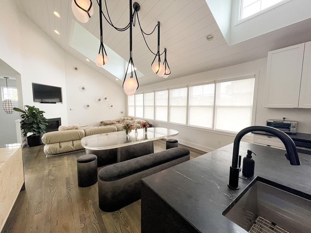 204 Coral Avenue | Photo 6