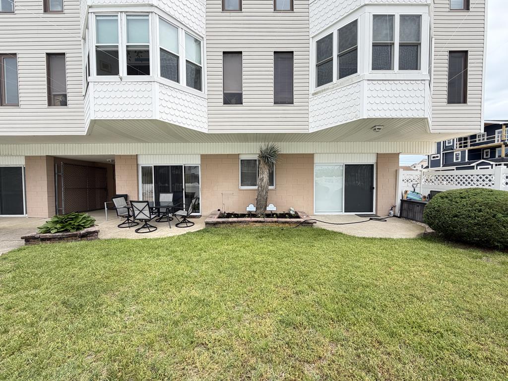 4114 Central Avenue - Picture 