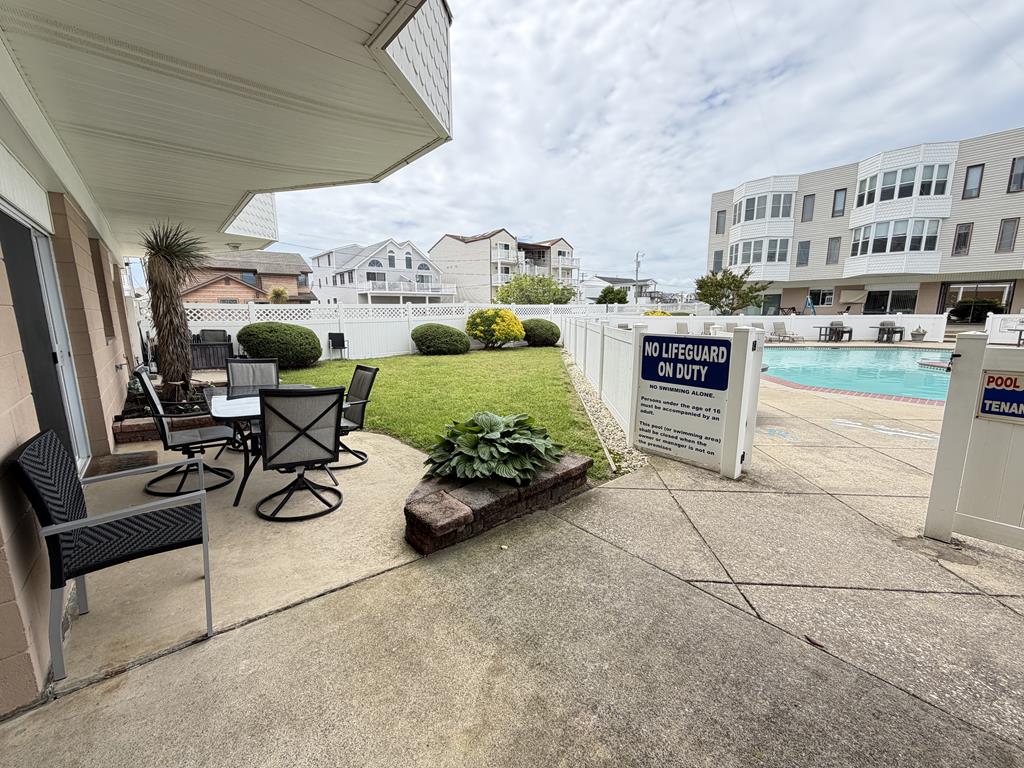 4114 Central Avenue - Picture 