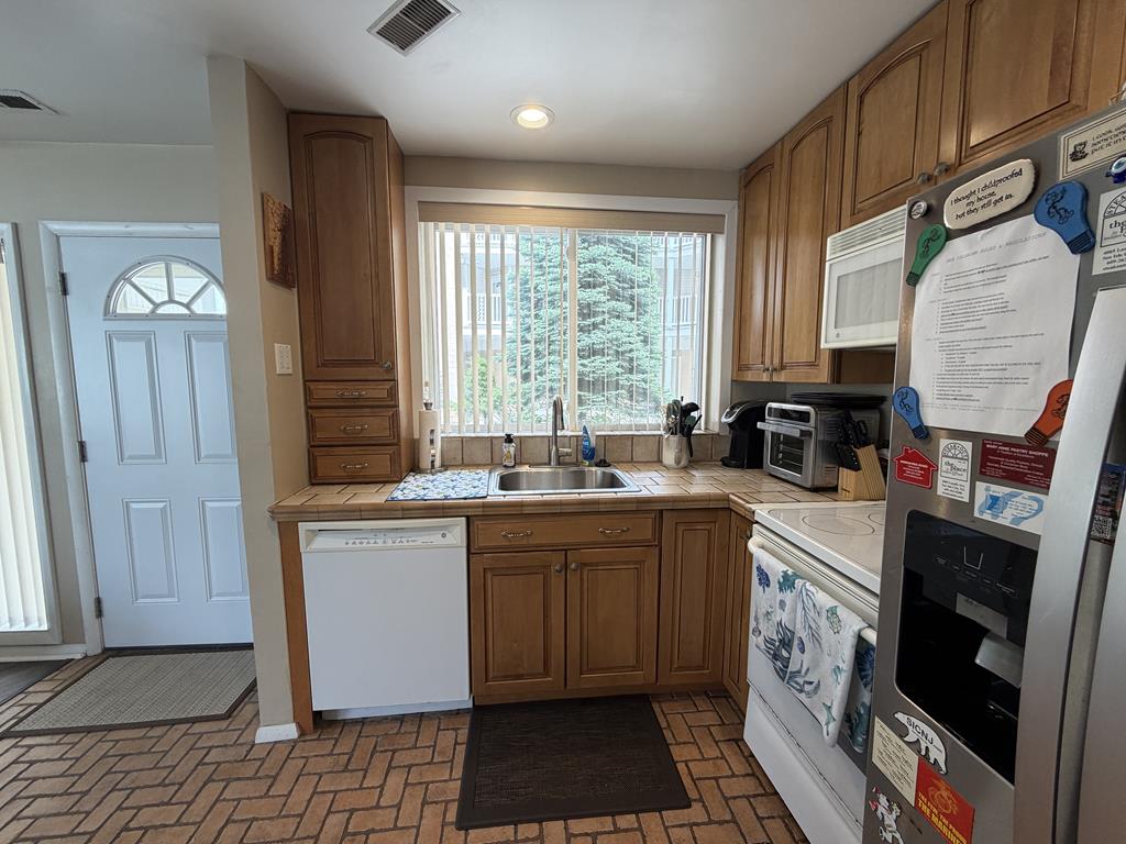 4114 Central Avenue - Picture 