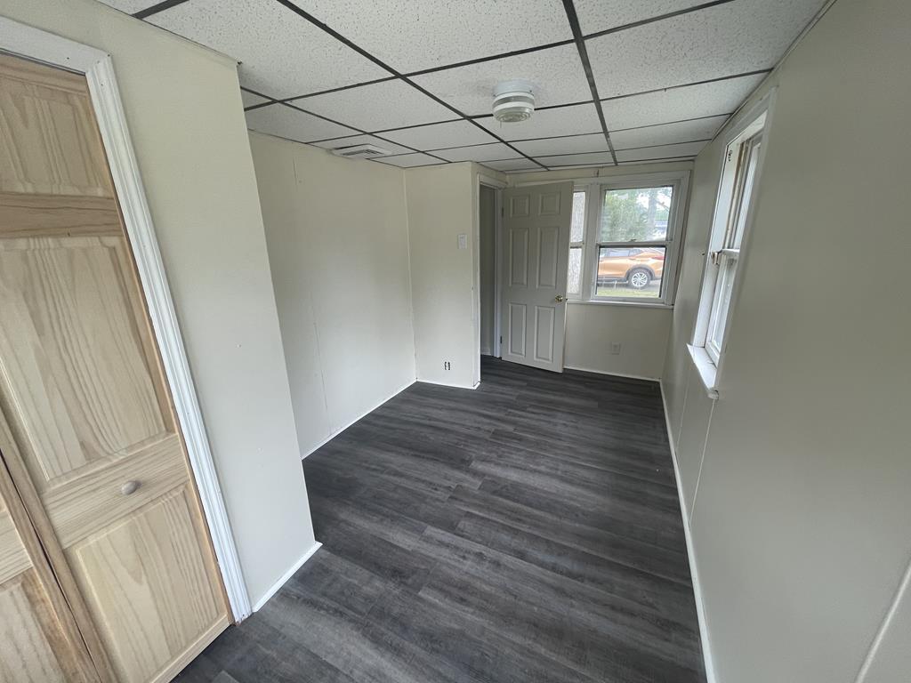 44 E Delaware Parkway | Photo 16