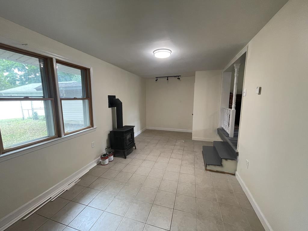 44 E Delaware Parkway | Photo 7