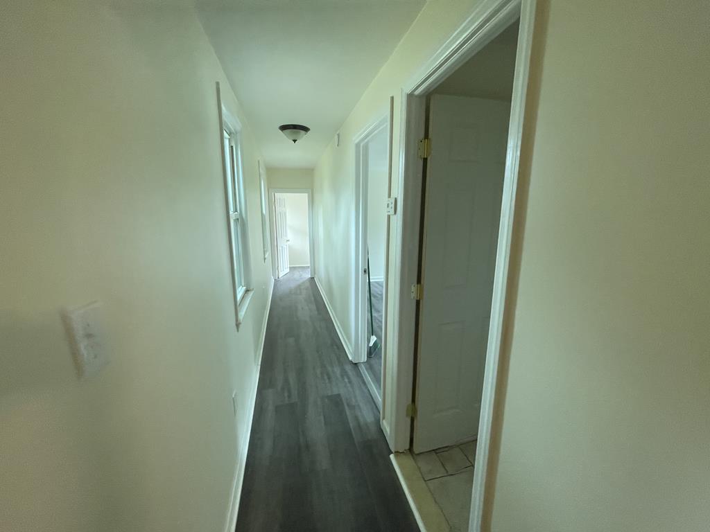 44 E Delaware Parkway | Photo 10