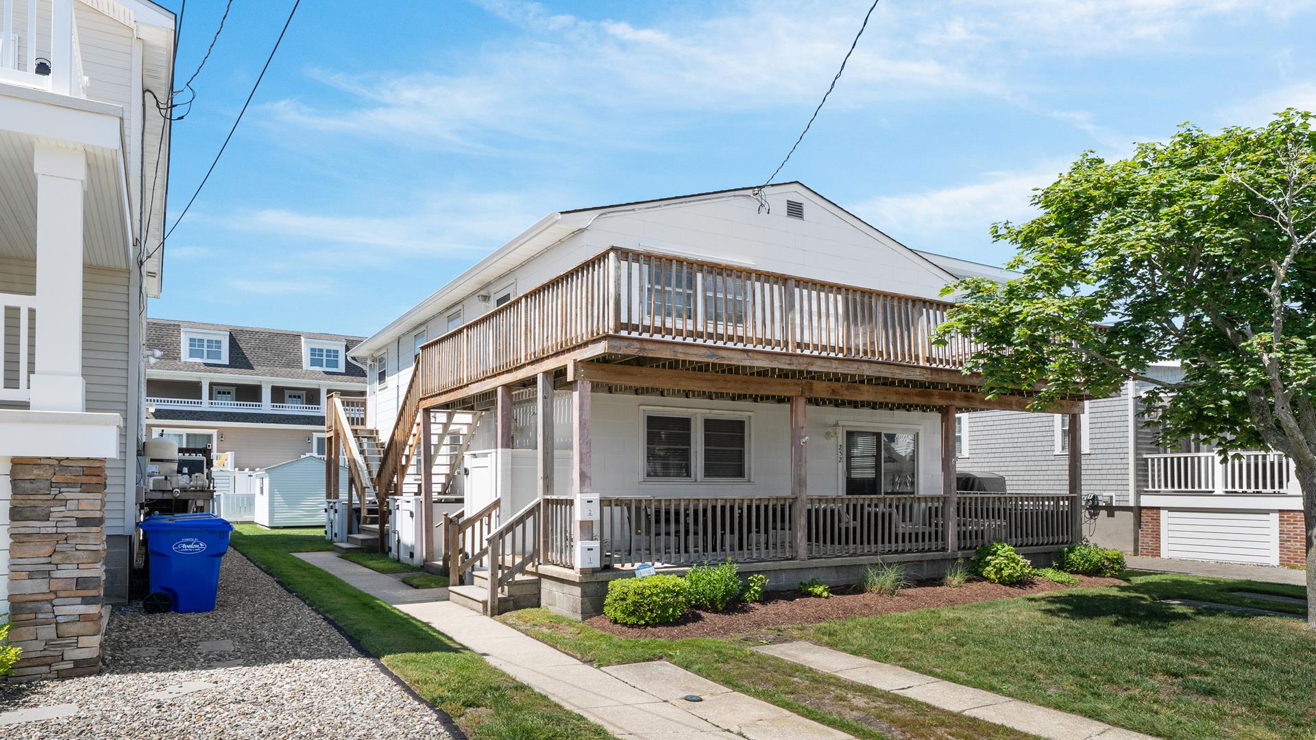 252 22nd Street, Avalon
