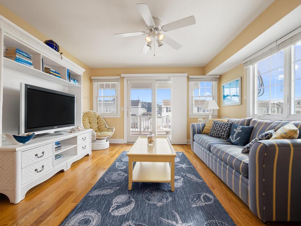 9500A Beach Avenue, Peahala Park (Ocean Side)