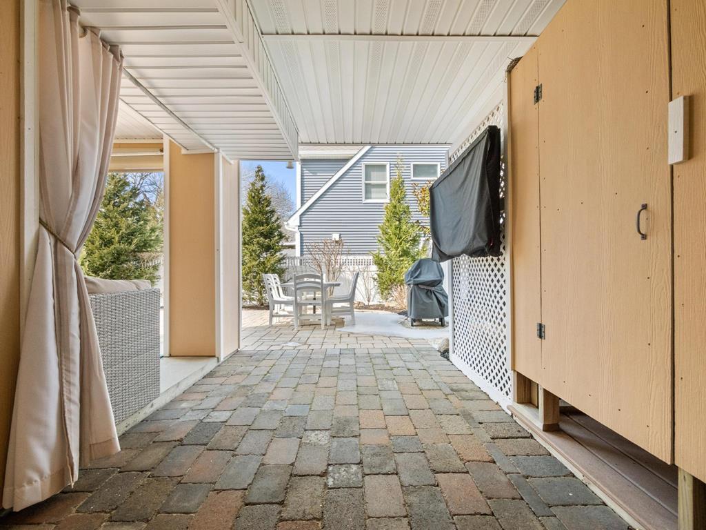 9500A Beach Avenue, Peahala Park (Ocean Side)