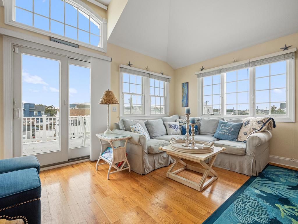 9500A Beach Avenue, Peahala Park (Ocean Side)
