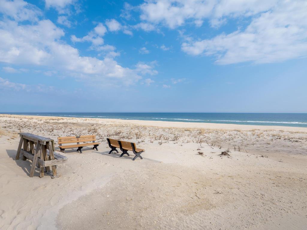 9500A Beach Avenue, Peahala Park (Ocean Side)