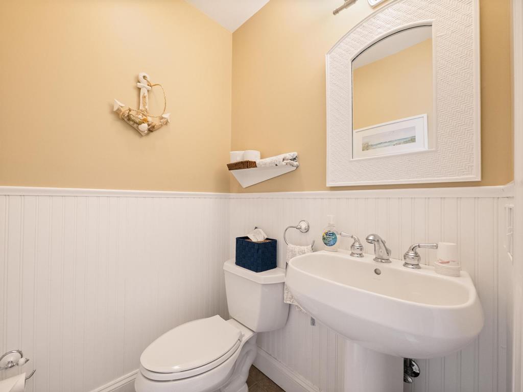 9500A Beach Avenue, Peahala Park (Ocean Side)
