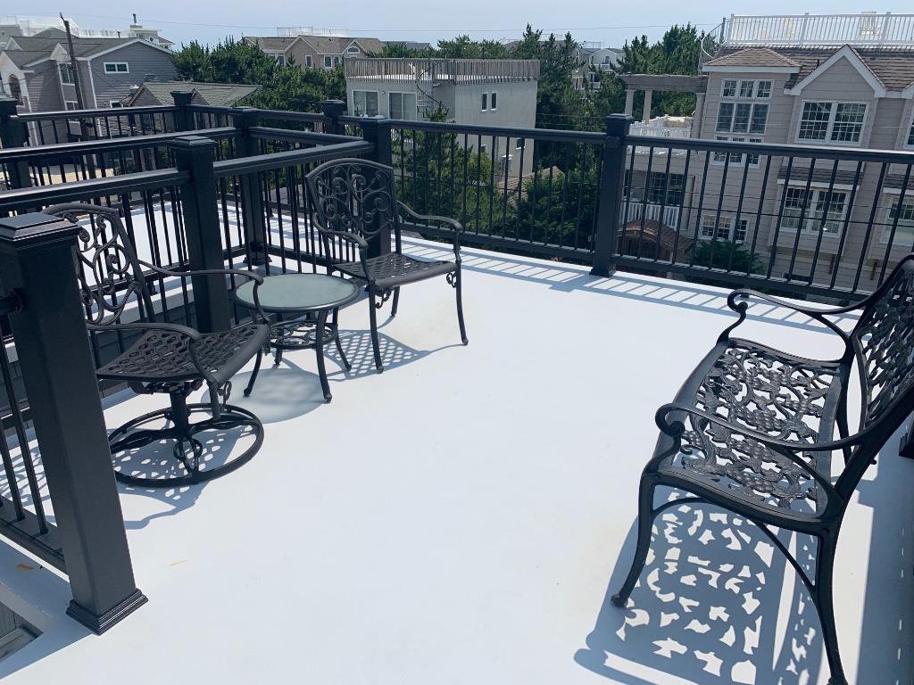 9809 Beach Avenue, Beach Haven Park (Ocean Block)
