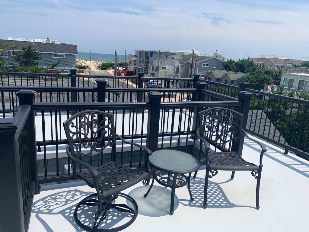 9809 Beach Avenue, Beach Haven Park (Ocean Block)