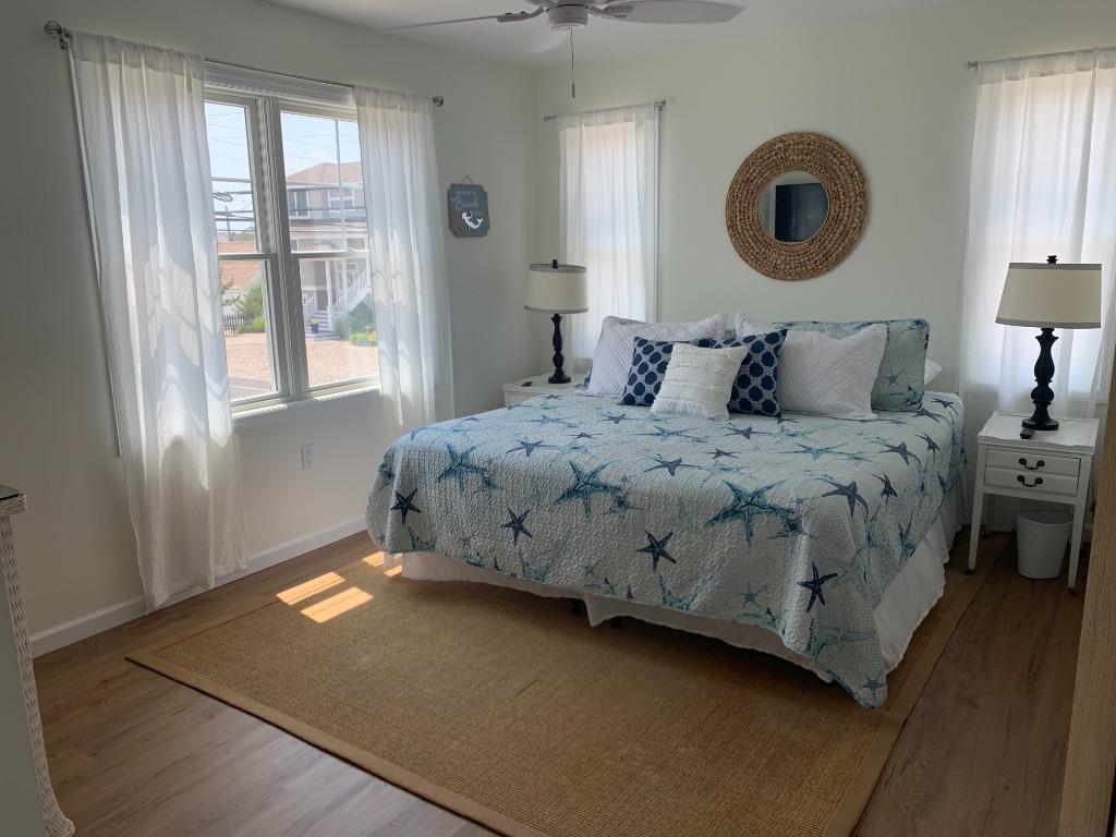 9809 Beach Avenue, Beach Haven Park (Ocean Block)