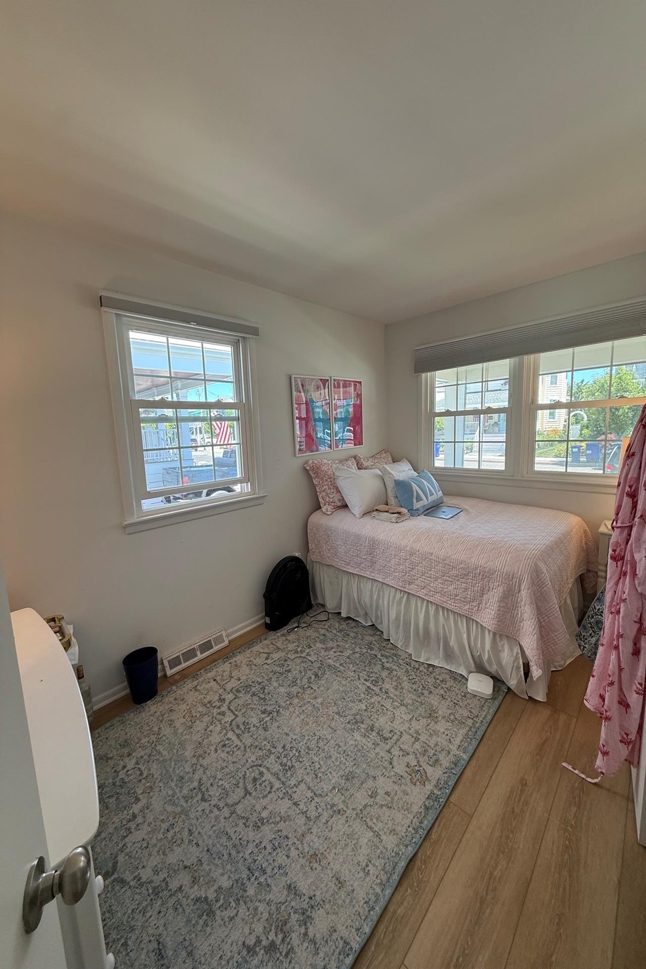 26 West 13th Street, Avalon (1 Block to Beach)