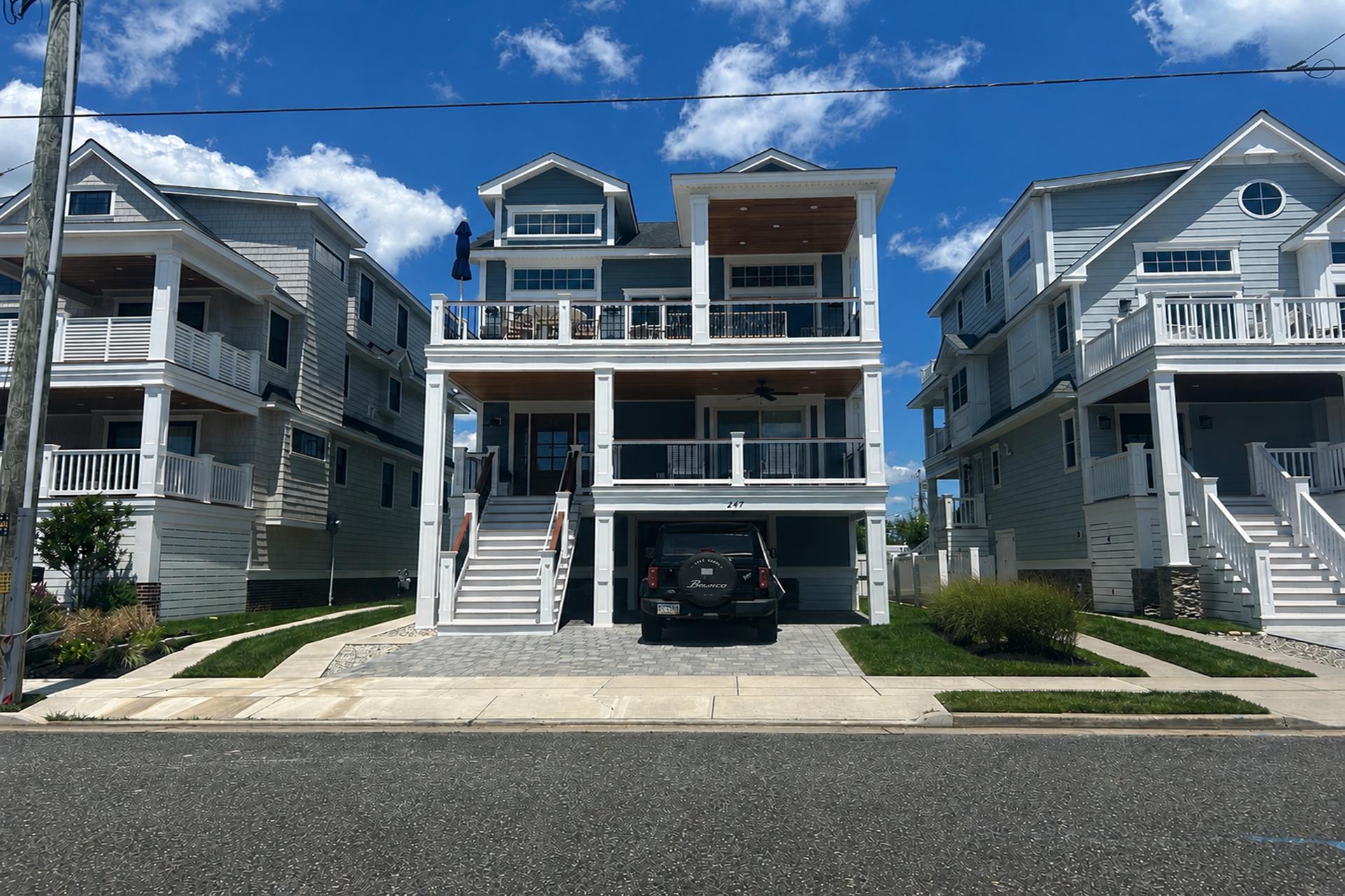 247 22nd Street, Avalon