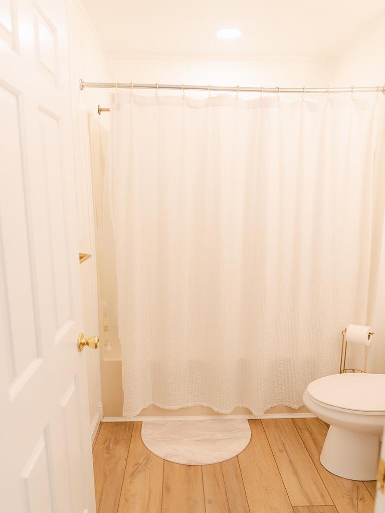 Happy Days - 1210 A Vermont Avenue | Photo 21