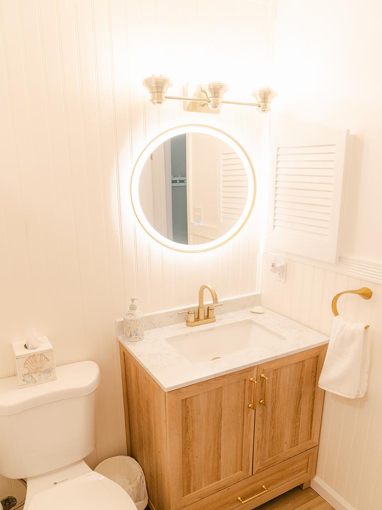 Happy Days - 1210 A Vermont Avenue | Photo 22