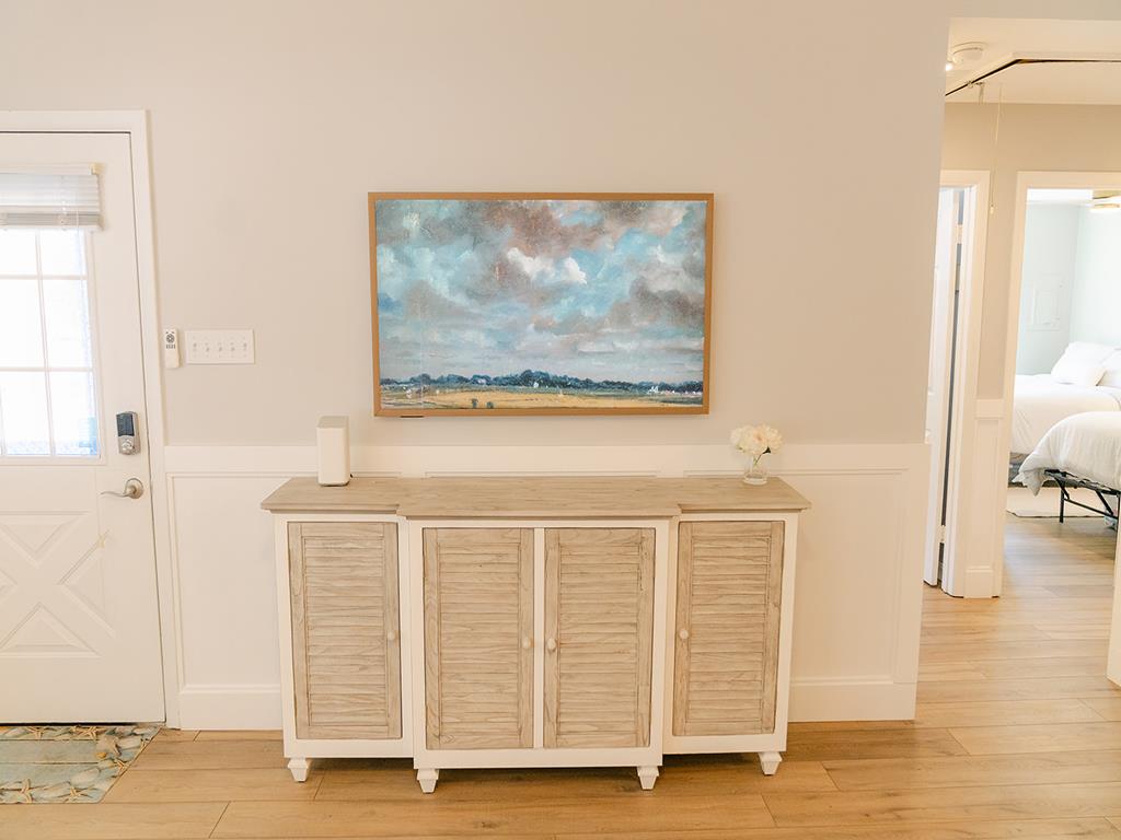 Happy Days - 1210 A Vermont Avenue | Photo 7