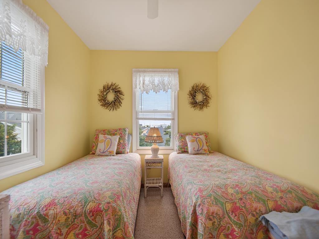 112 E. JEROME AVENUE (97TH), BEACH HAVEN PARK (Ocean Block)