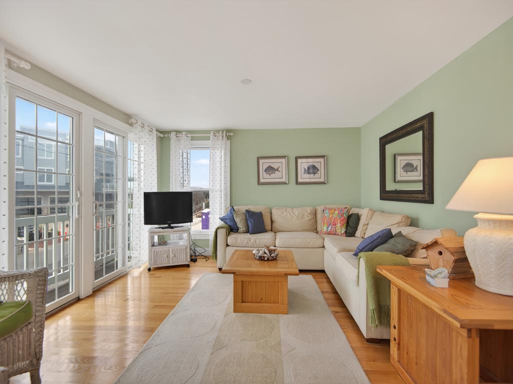 112 E. JEROME AVENUE (97TH), BEACH HAVEN PARK (Ocean Block)