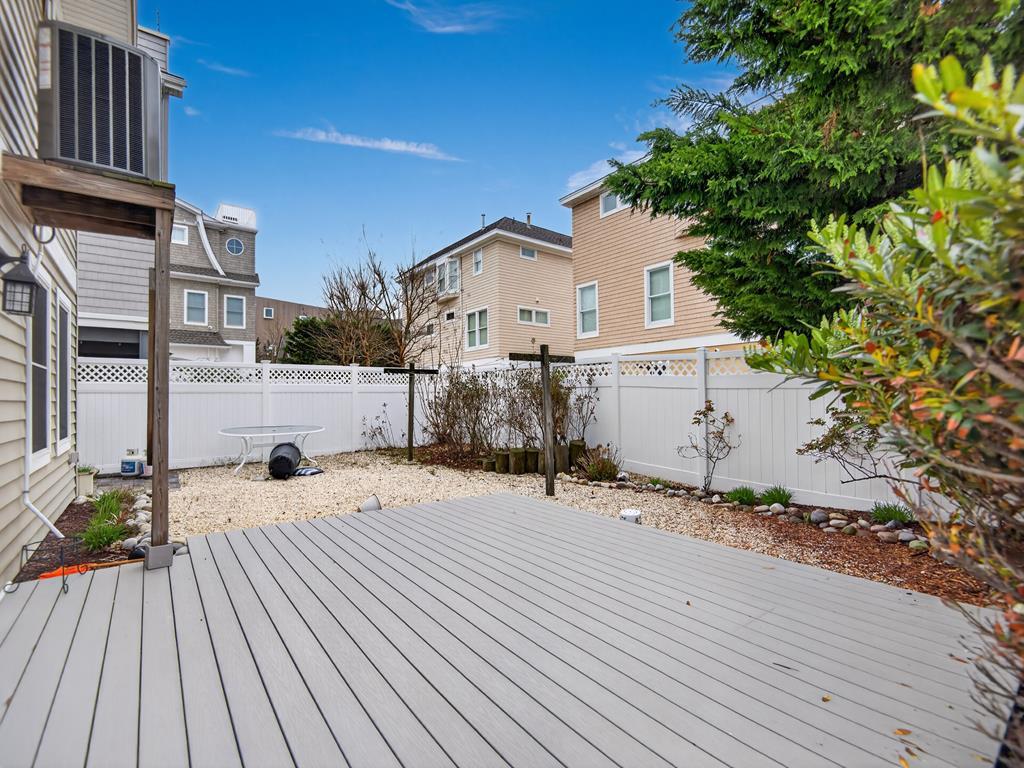 112 E. JEROME AVENUE (97TH), BEACH HAVEN PARK (Ocean Block)