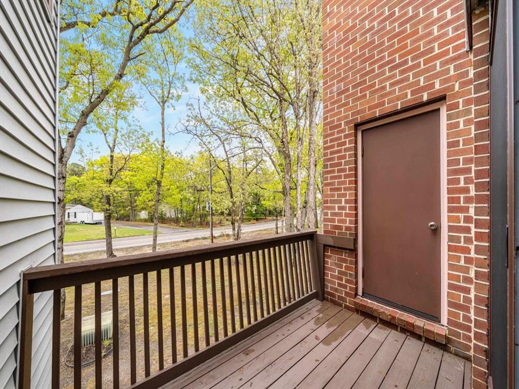 23 Siegtown Road, Unit 7B | Photo 3