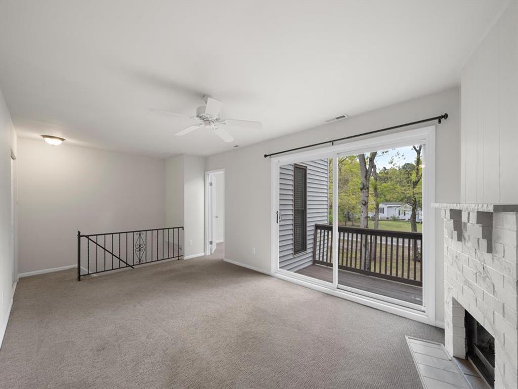 23 Siegtown Road, Unit 7B | Photo 6