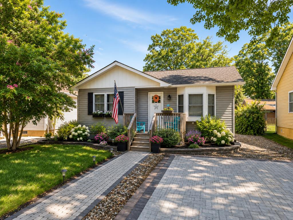 411 Baywyn Road | Photo 3