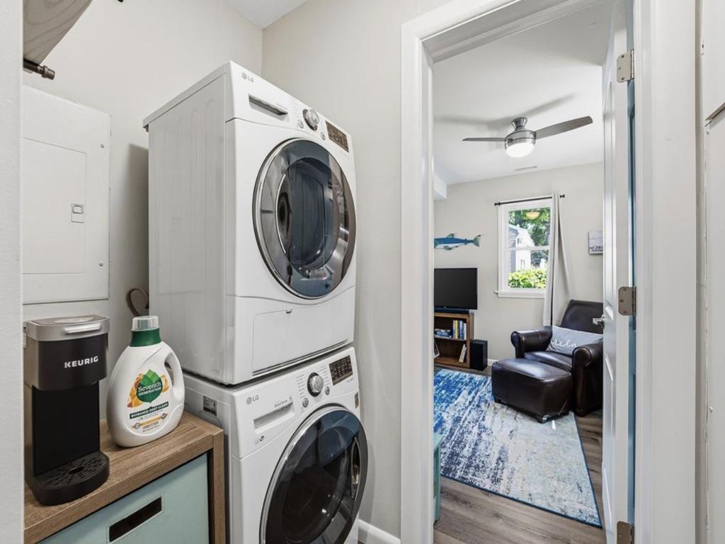 411 Baywyn Road | Photo 13