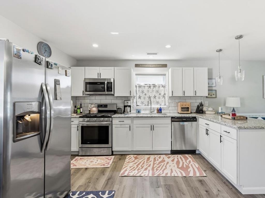 411 Baywyn Road | Photo 6