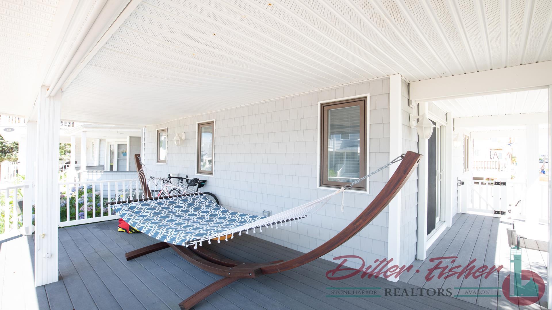 252 89th Street South, Stone Harbor (2 Blocks to Beach) - Picture 2