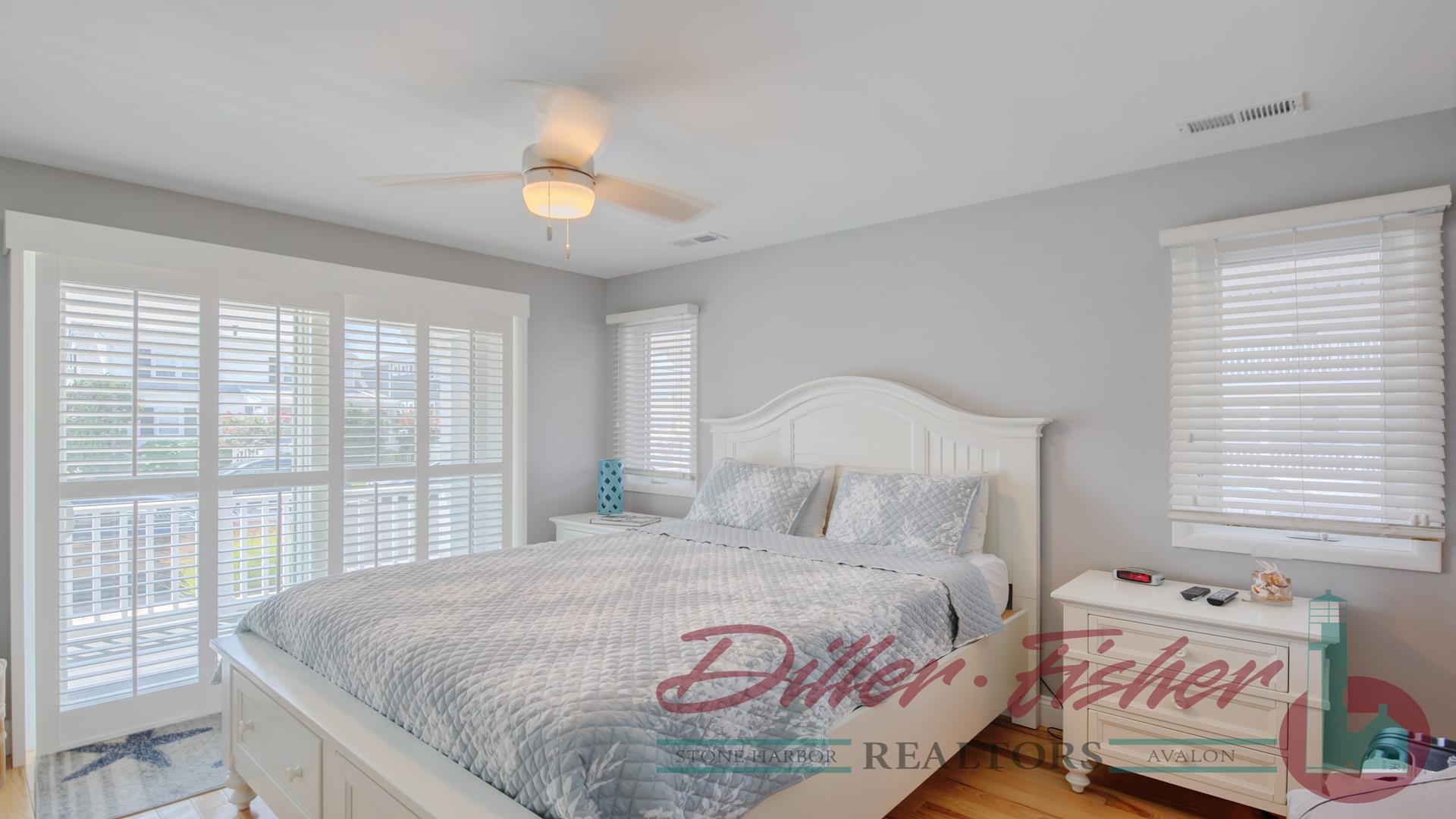 252 89th Street South, Stone Harbor (2 Blocks to Beach) - Picture 5