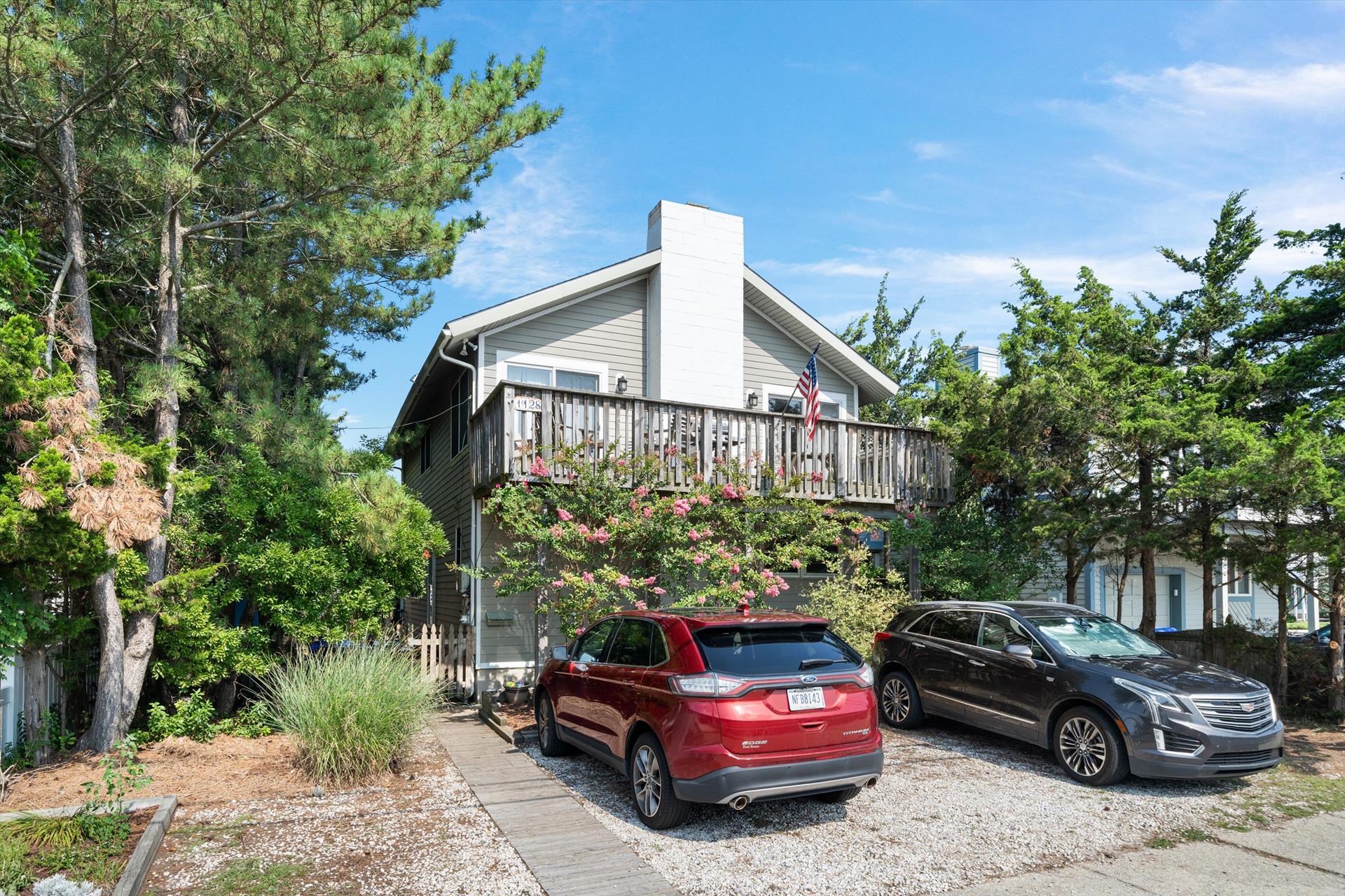 1128 First Avenue, Avalon